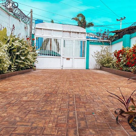 Miss Julyn Sweet Home San Andres  Ngoại thất bức ảnh